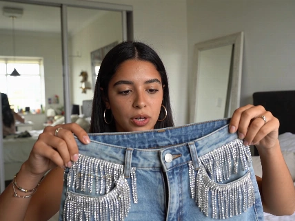 Sofía Gonet enfrenta críticas tras mostrar su pantalón de 600 mil pesos De Chismes