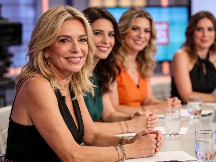 Nora Colosimo se integra a LAM y sorprende a Wanda y Zaira Nara De Chismes