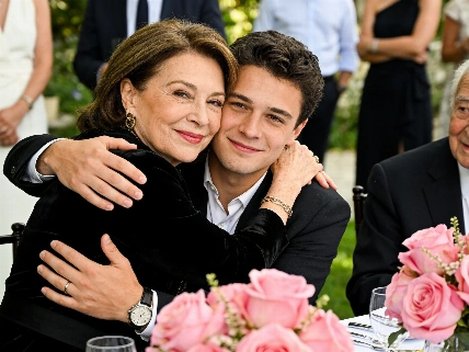 Cecilia Roth celebró sus 70 años rodeada de familia y amigos De Chismes