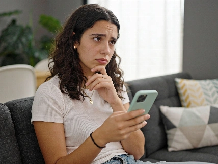 RoRo se disculpa con Perú tras comentario viral en redes sociales De Chismes