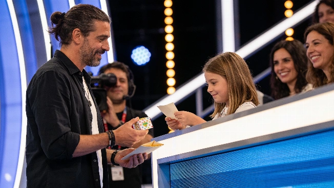 Joaquín Levinton se emociona con la carta de una fan en Es mi sueño De Chismes